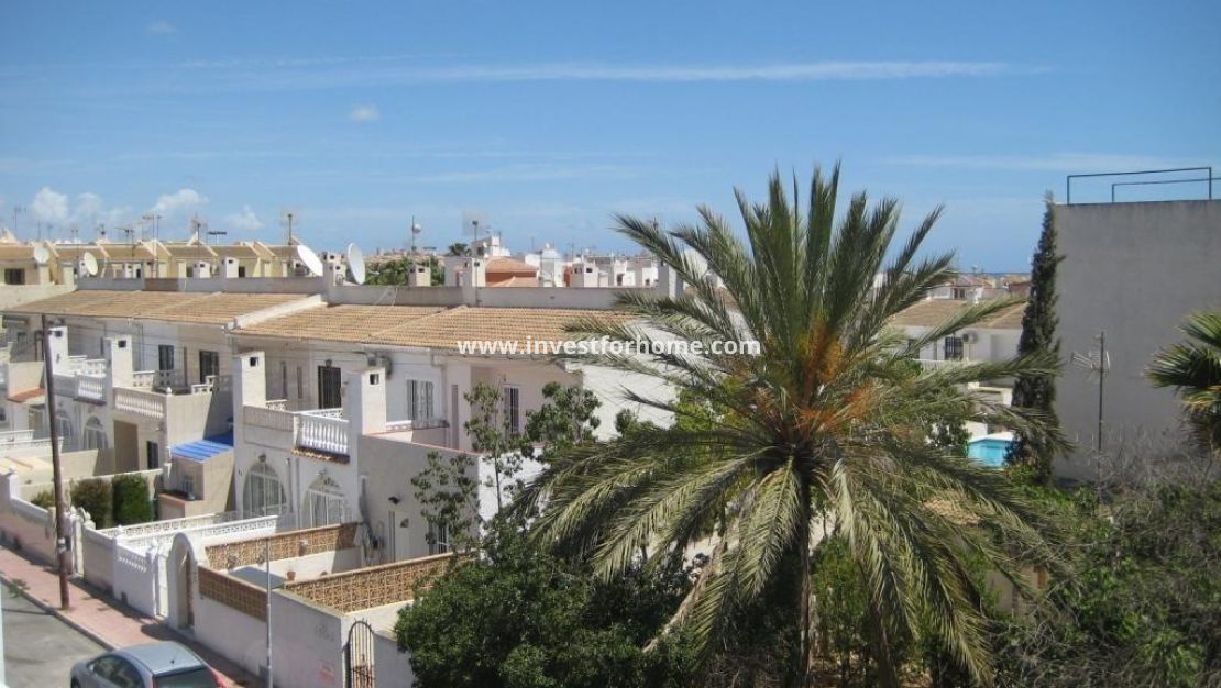 Reventa - Apartamento - Torrevieja - Estacion De Autobuses