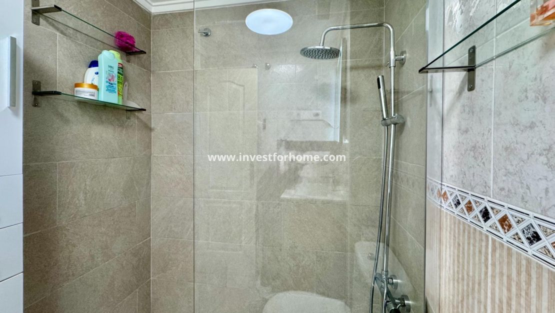 Reventa - Apartamento - Torrevieja - Gaspar Perrelló