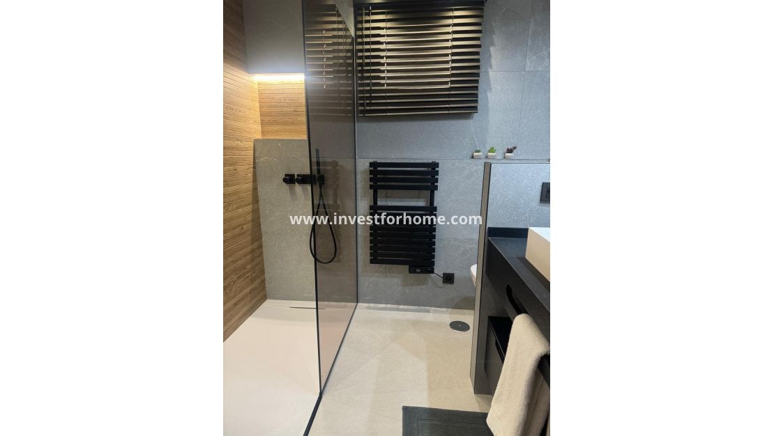 Reventa - Apartamento - Torrevieja - La Veleta