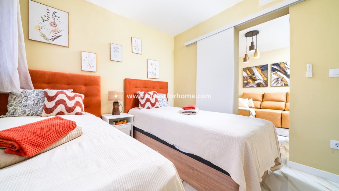 Reventa - Apartamento - Torrevieja - La Veleta