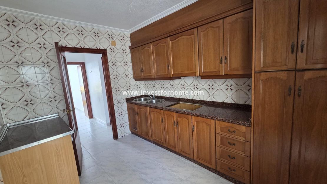 Reventa - Apartamento - Torrevieja - Las Piscinas Naturales