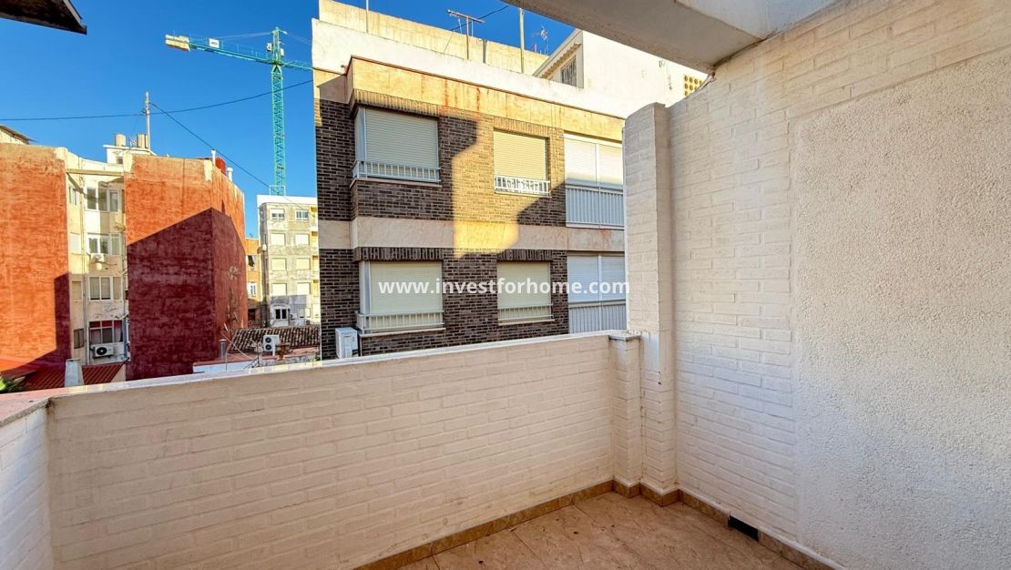 Reventa - Apartamento - Torrevieja - Las Piscinas Naturales