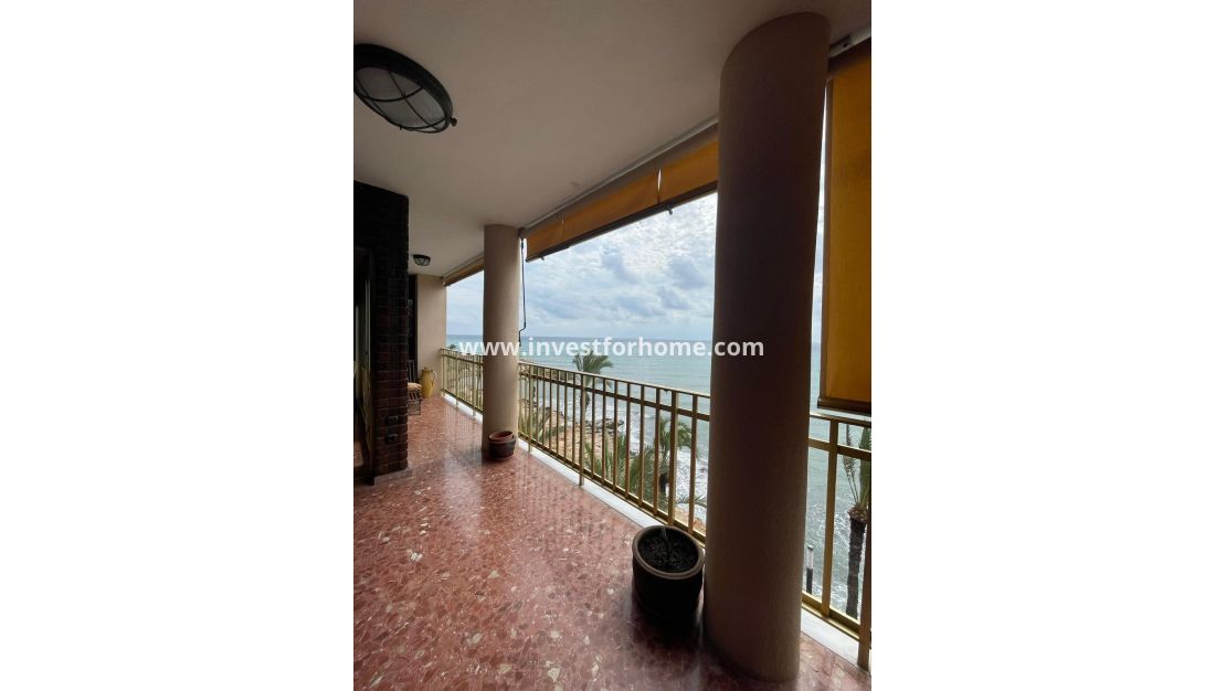 Reventa - Apartamento - Torrevieja - Las Piscinas Naturales