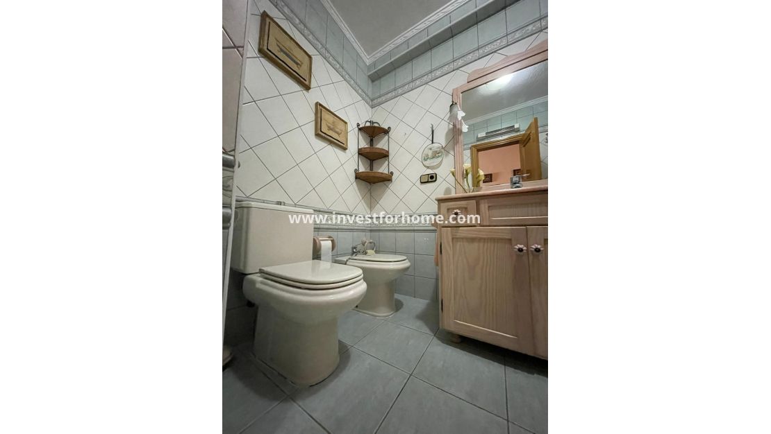 Reventa - Apartamento - Torrevieja - Las Piscinas Naturales