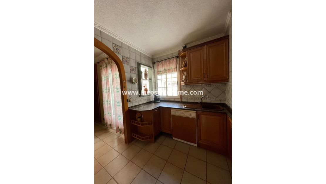 Reventa - Apartamento - Torrevieja - Las Piscinas Naturales