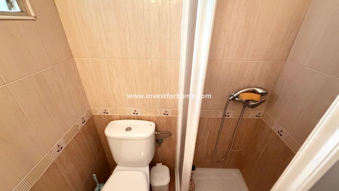 Reventa - Apartamento - Torrevieja - Las Piscinas Naturales