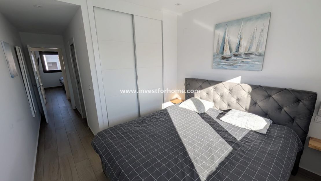 Reventa - Apartamento - Torrevieja - Los Balcones