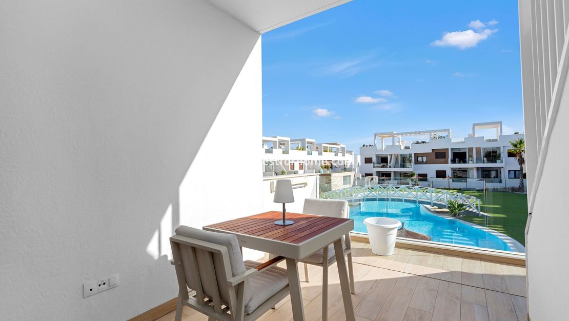 Reventa - Apartamento - Torrevieja - Los Balcones