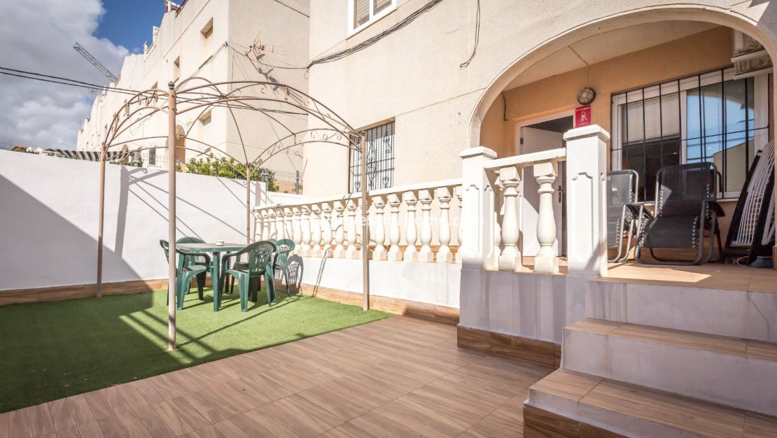 Reventa - Apartamento - Torrevieja - Los Balcones