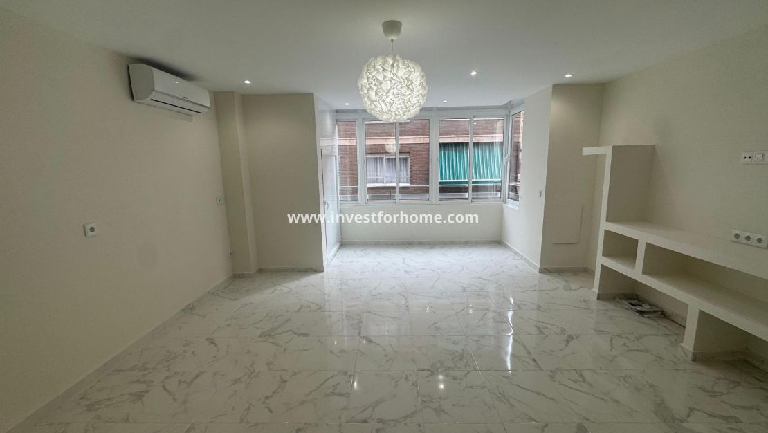 Reventa - Apartamento - Torrevieja - Muelle Pesquero