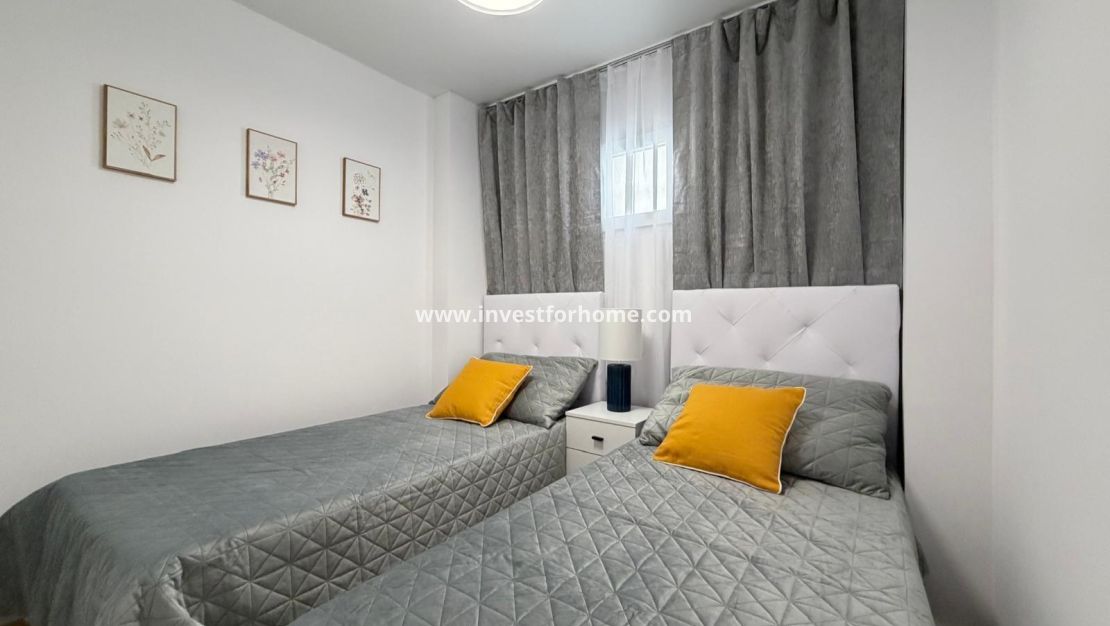 Reventa - Apartamento - Torrevieja - Nueva Torrevieja - Aguas Nuevas