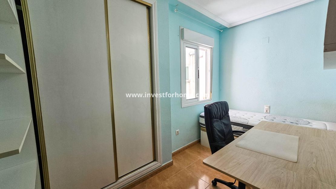Reventa - Apartamento - Torrevieja - PARQUE DE LAS NACIONES