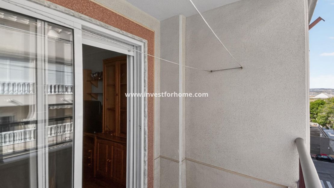 Reventa - Apartamento - Torrevieja - PARQUE DE LAS NACIONES