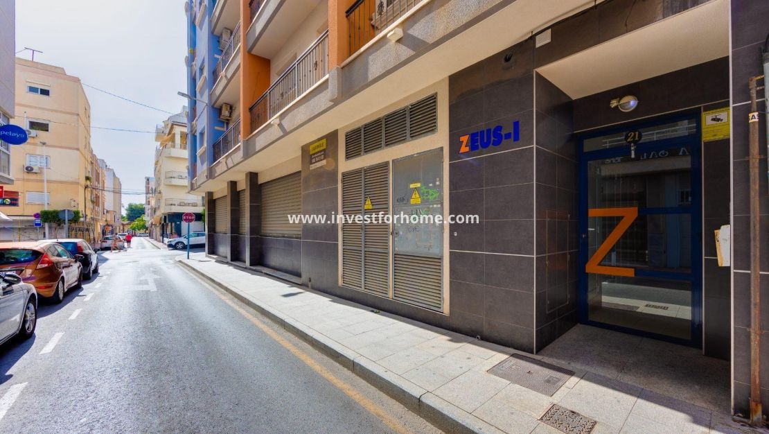 Reventa - Apartamento - Torrevieja - PARQUE DE LAS NACIONES