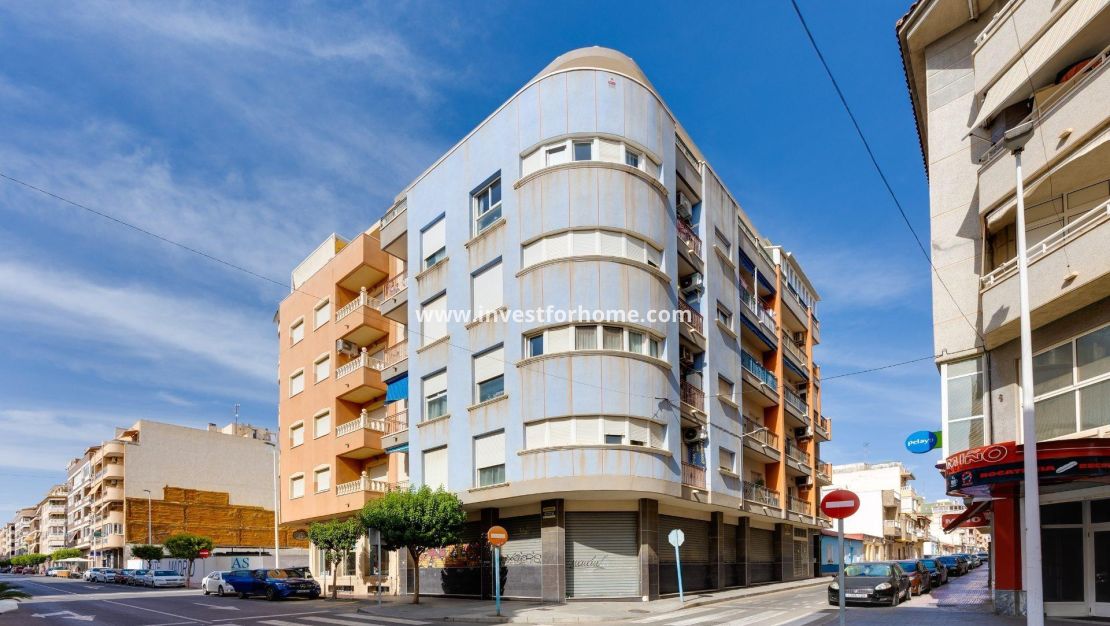 Reventa - Apartamento - Torrevieja - PARQUE DE LAS NACIONES