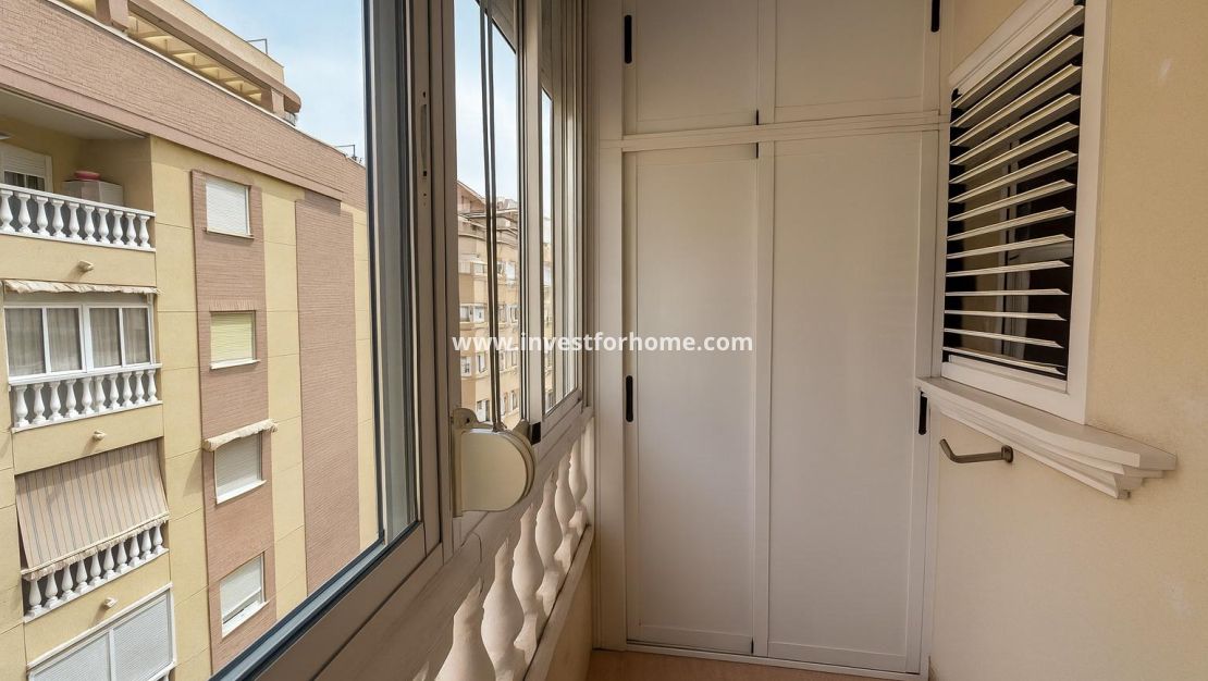 Reventa - Apartamento - Torrevieja - Parque Las Naciones