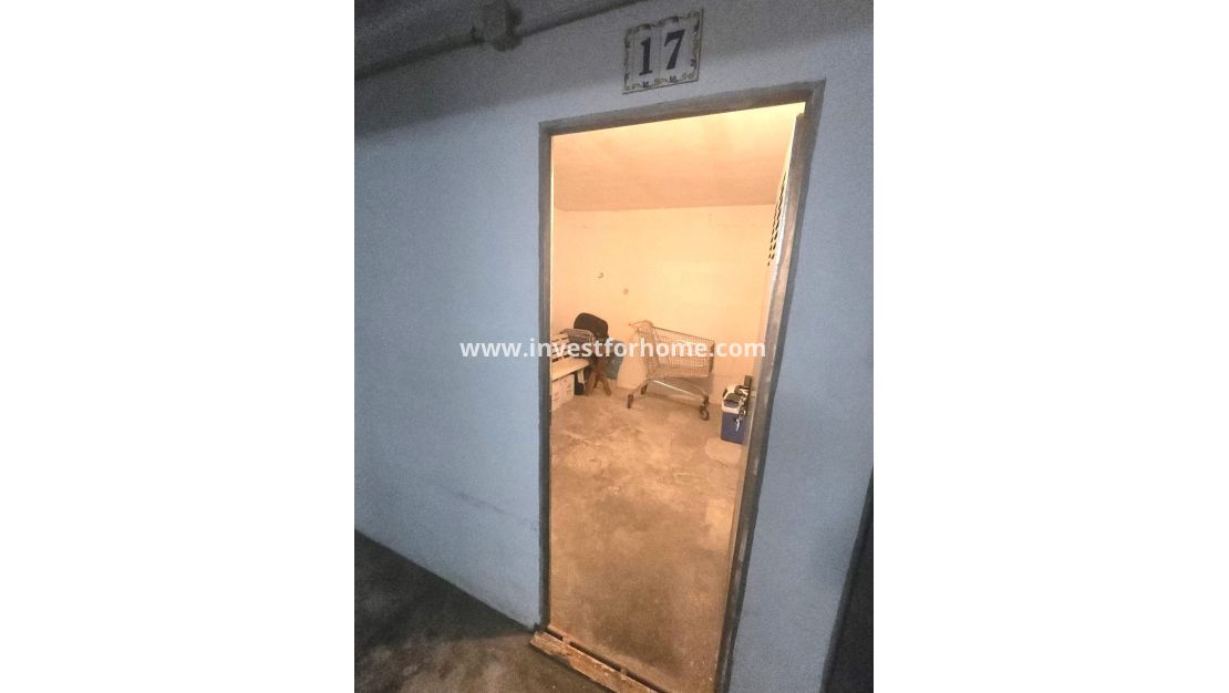 Reventa - Apartamento - Torrevieja - Parque Las Naciones