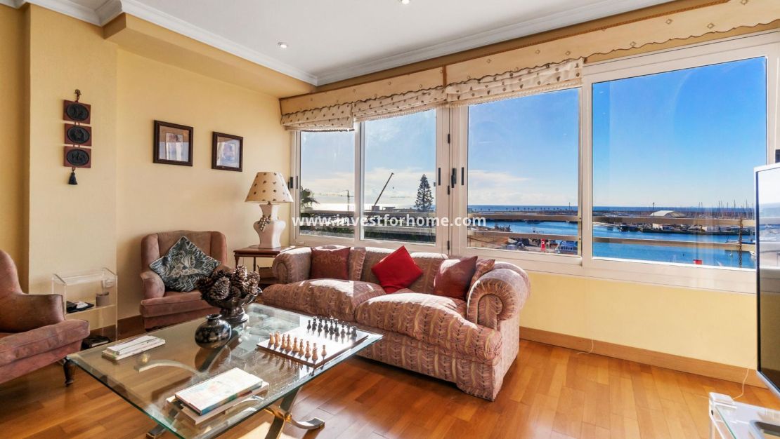 Reventa - Apartamento - Torrevieja - Piscinas naturales