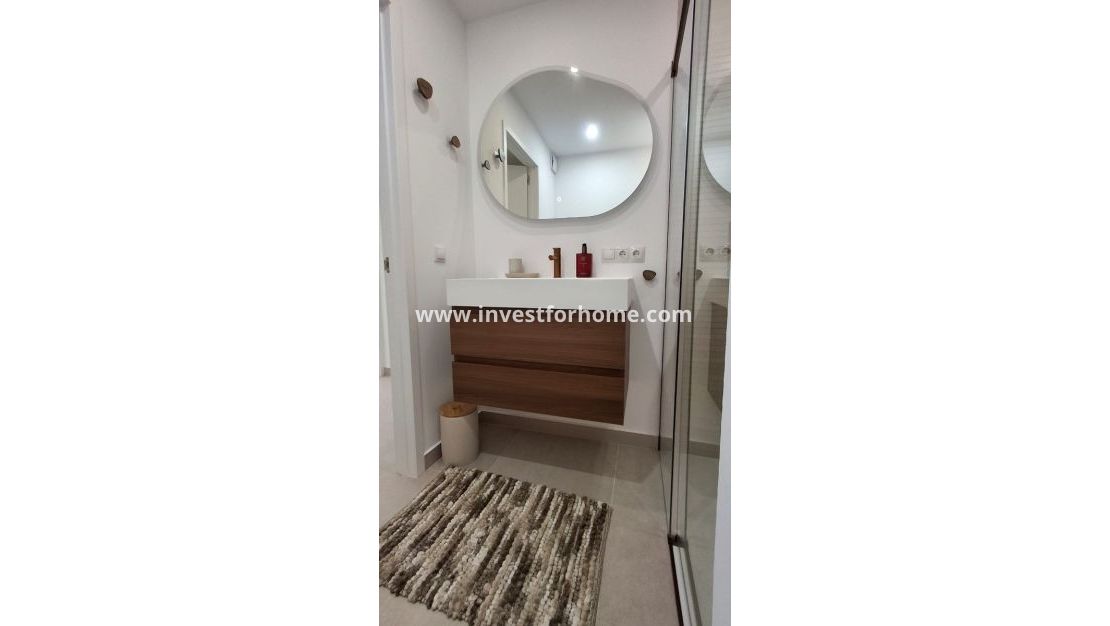 Reventa - Apartamento - Torrevieja - Playa Acequion