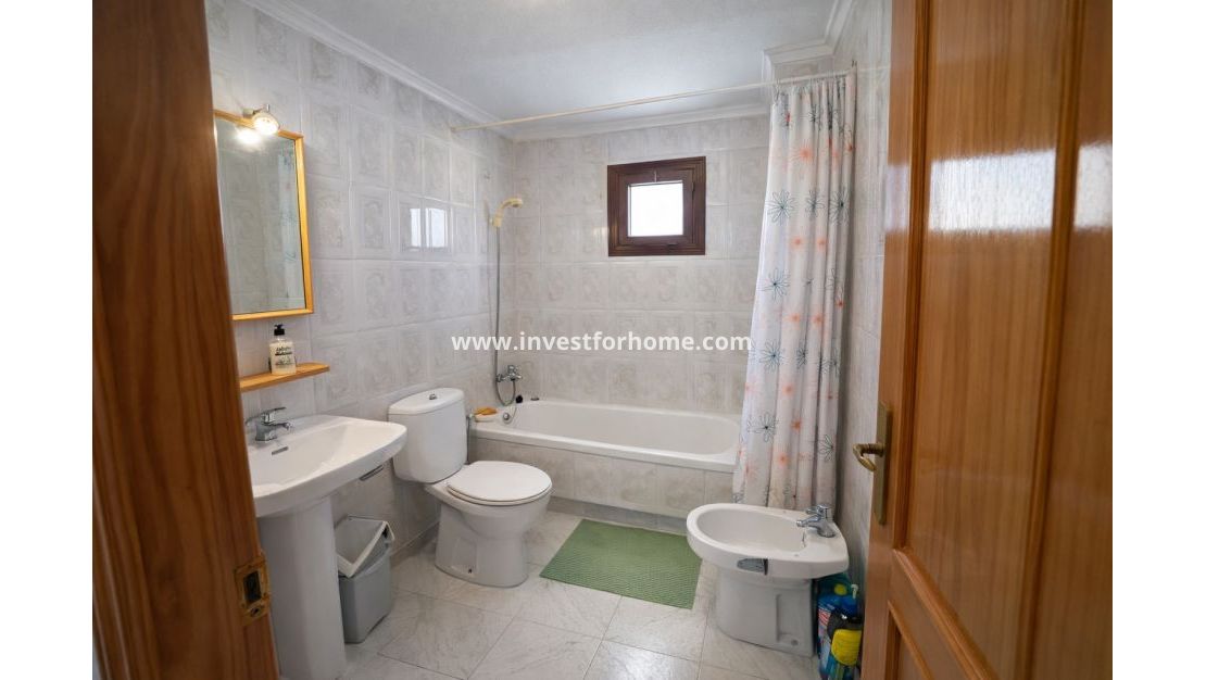 Reventa - Apartamento - Torrevieja - Playa De La Mata