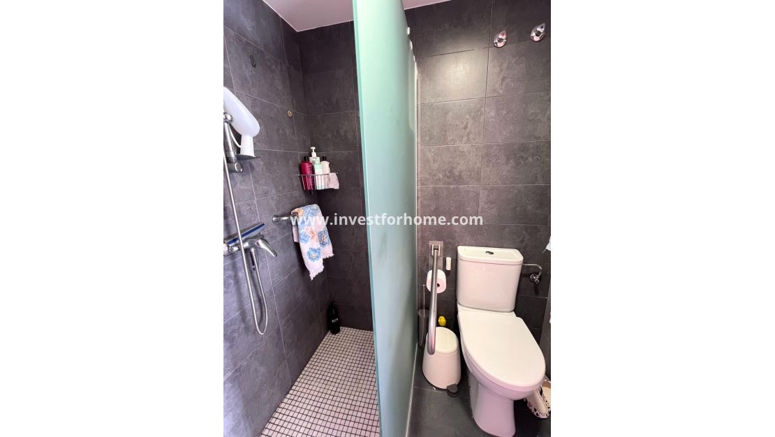 Reventa - Apartamento - Torrevieja - Playa de los Locos