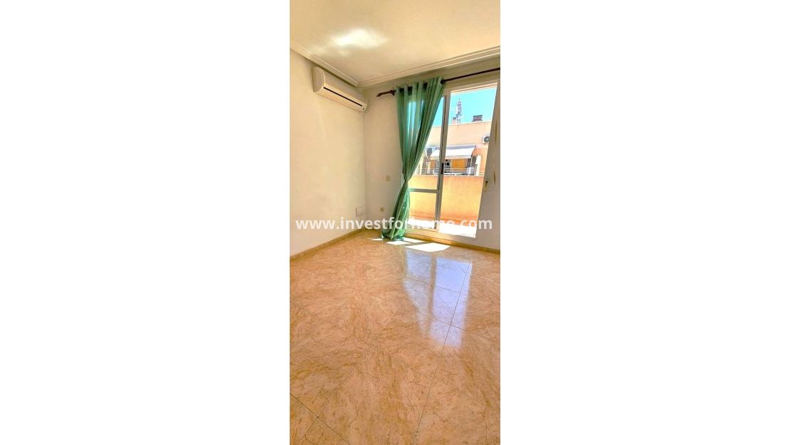 Reventa - Apartamento - Torrevieja - Playa de los Locos