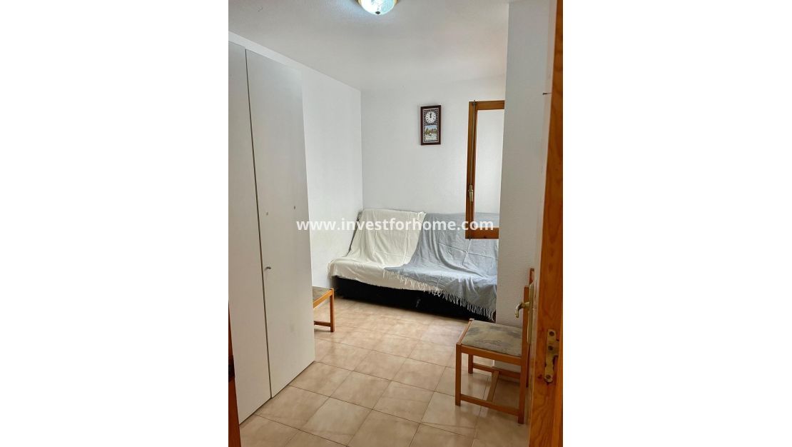 Reventa - Apartamento - Torrevieja - Playa de los Locos