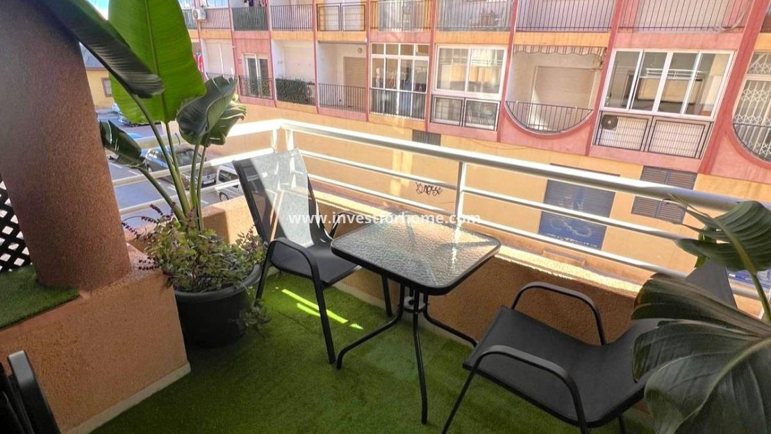 Reventa - Apartamento - Torrevieja - Playa de los Locos