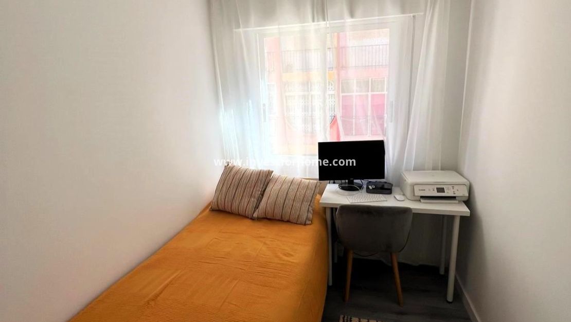 Reventa - Apartamento - Torrevieja - Playa de los Locos