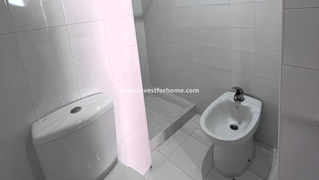 Reventa - Apartamento - Torrevieja - Playa de los Locos