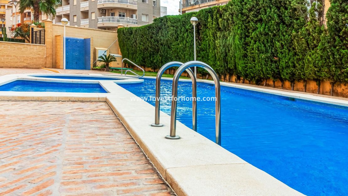 Reventa - Apartamento - Torrevieja - Playa de los Locos