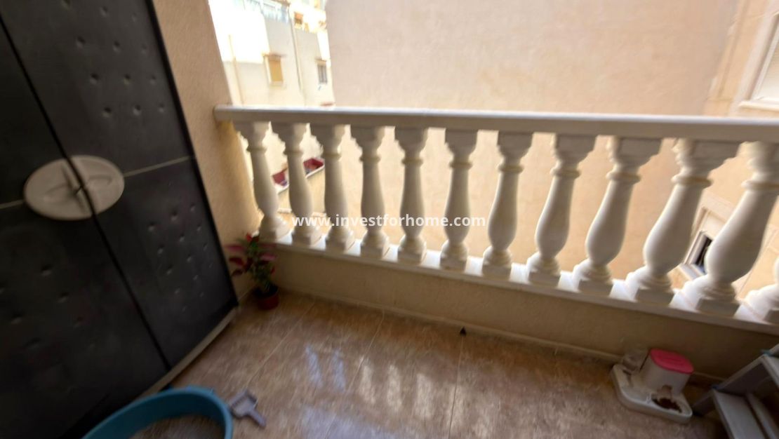 Reventa - Apartamento - Torrevieja - Playa de los Locos
