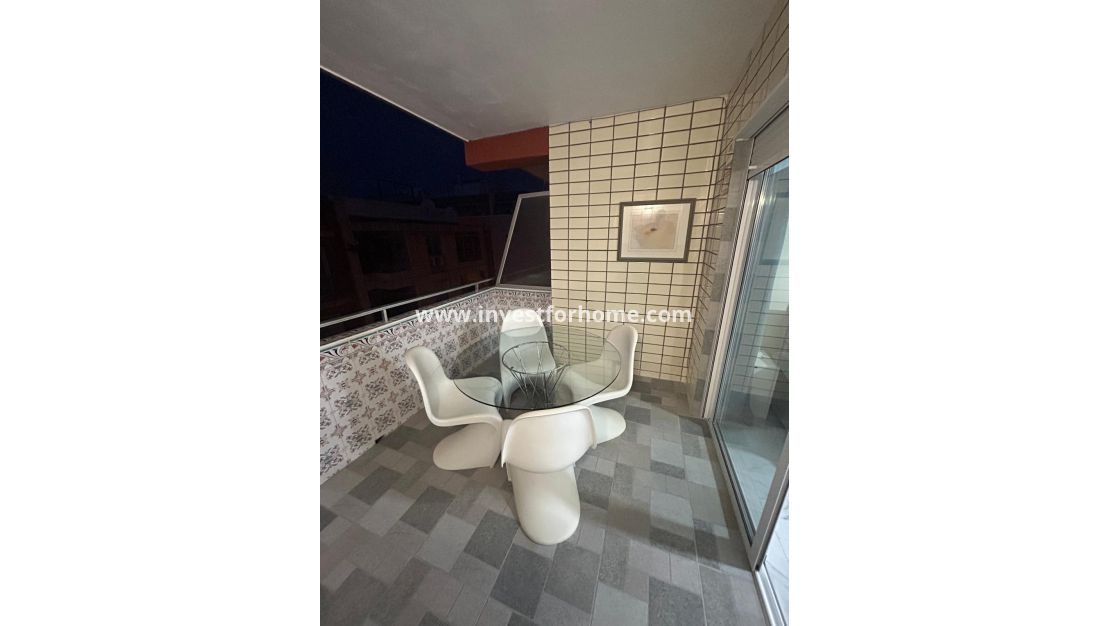Reventa - Apartamento - Torrevieja - Playa de los Locos
