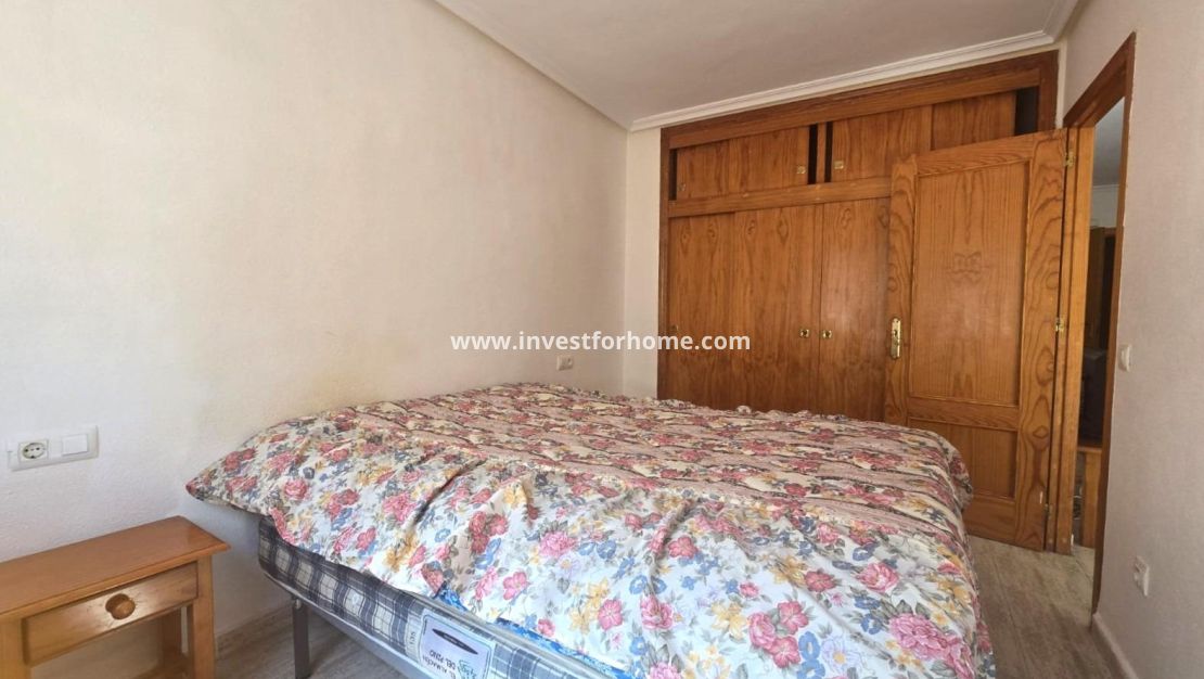 Reventa - Apartamento - Torrevieja - Playa de los Locos