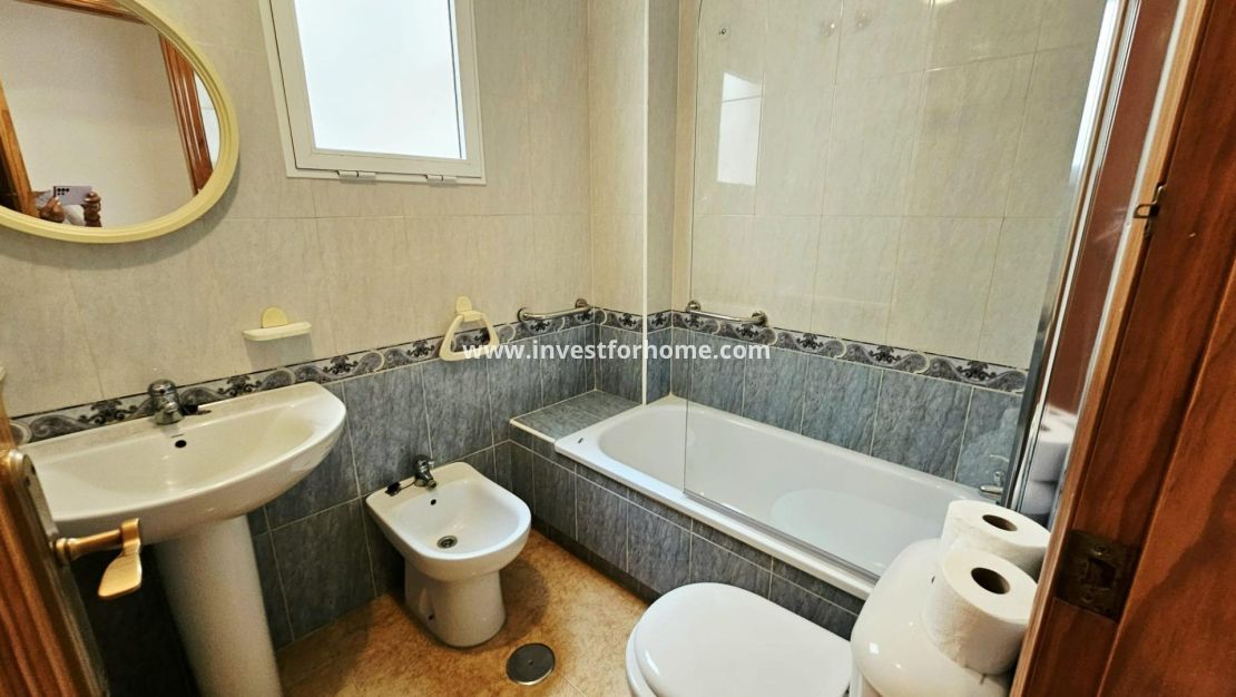 Reventa - Apartamento - Torrevieja - Playa de los Locos