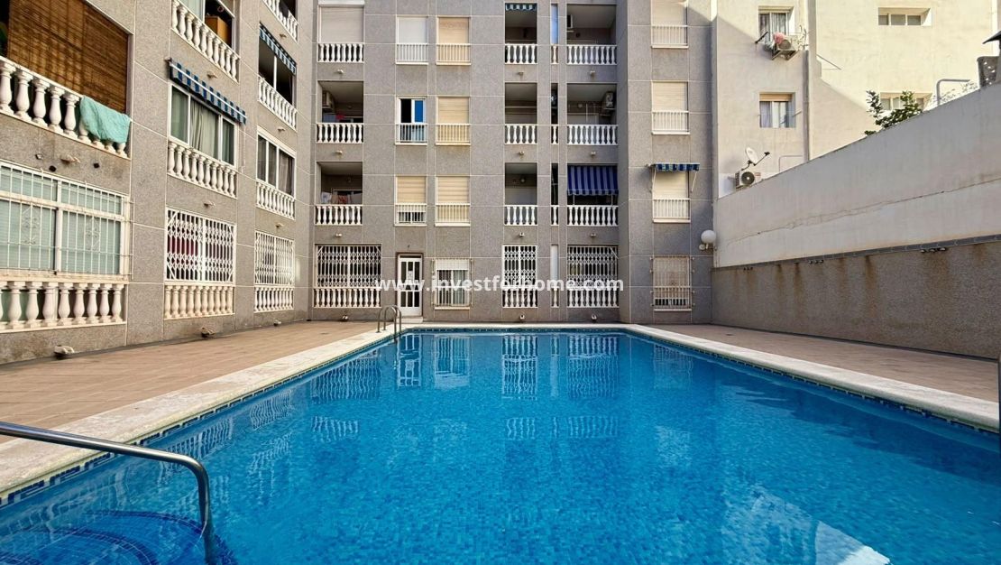 Reventa - Apartamento - Torrevieja - Playa de los Locos