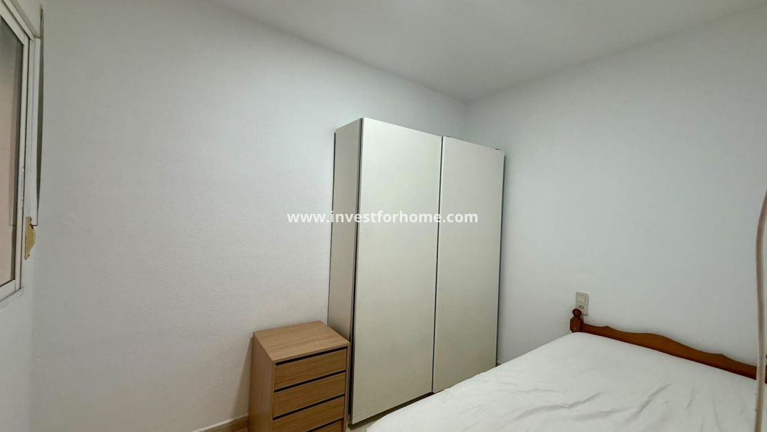 Reventa - Apartamento - Torrevieja - Playa de los Locos