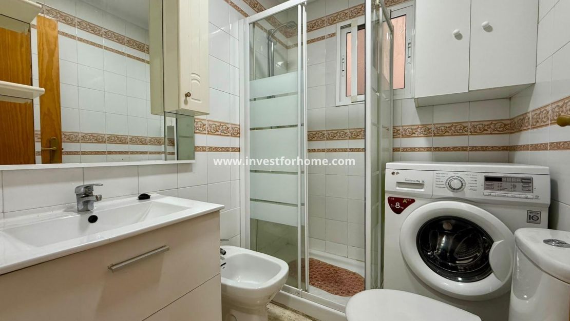 Reventa - Apartamento - Torrevieja - Playa de los Locos