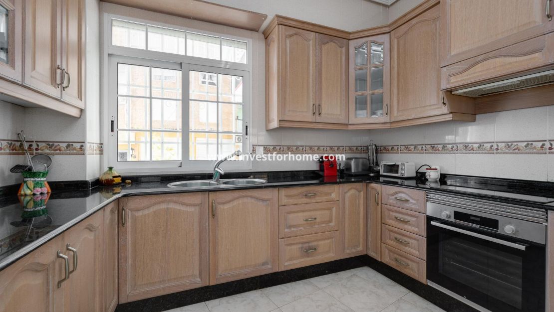 Reventa - Apartamento - Torrevieja - Playa del Acequión