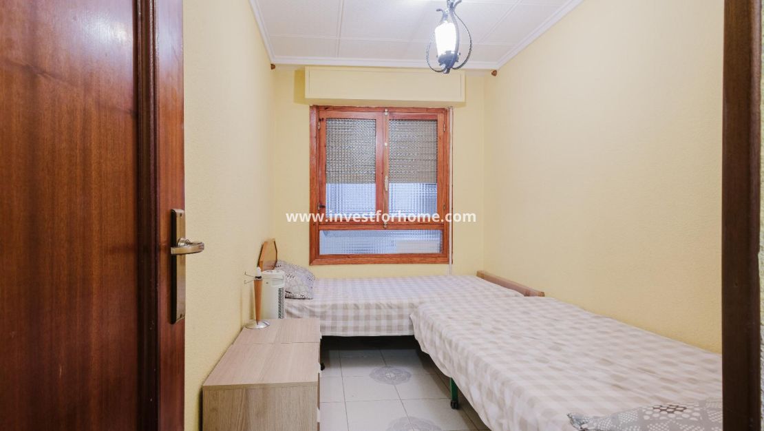 Reventa - Apartamento - Torrevieja - Playa del Acequión