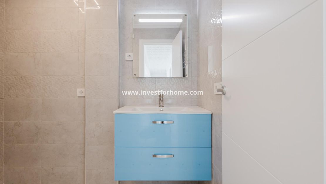 Reventa - Apartamento - Torrevieja - Playa del Acequión