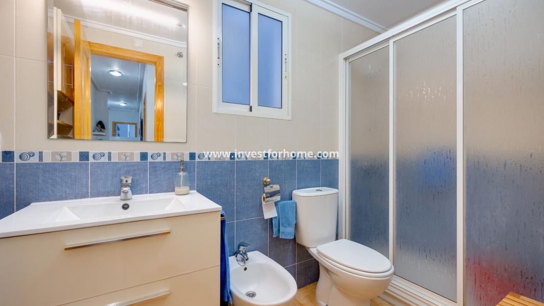 Reventa - Apartamento - Torrevieja - Playa del Acequión