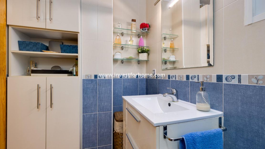 Reventa - Apartamento - Torrevieja - Playa del Acequión