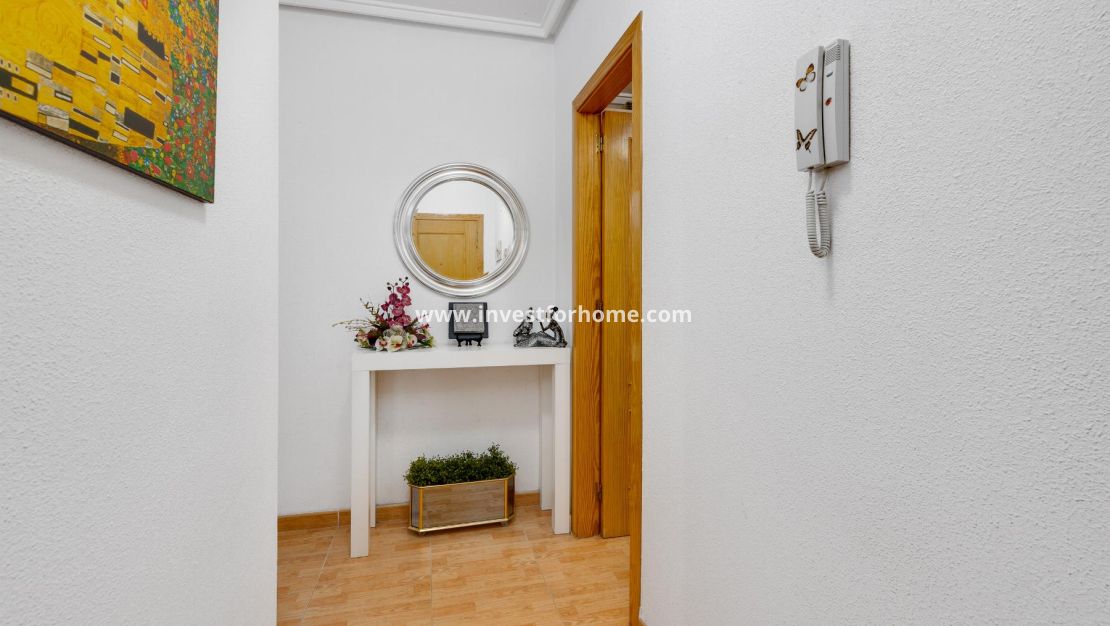 Reventa - Apartamento - Torrevieja - Playa del Acequión