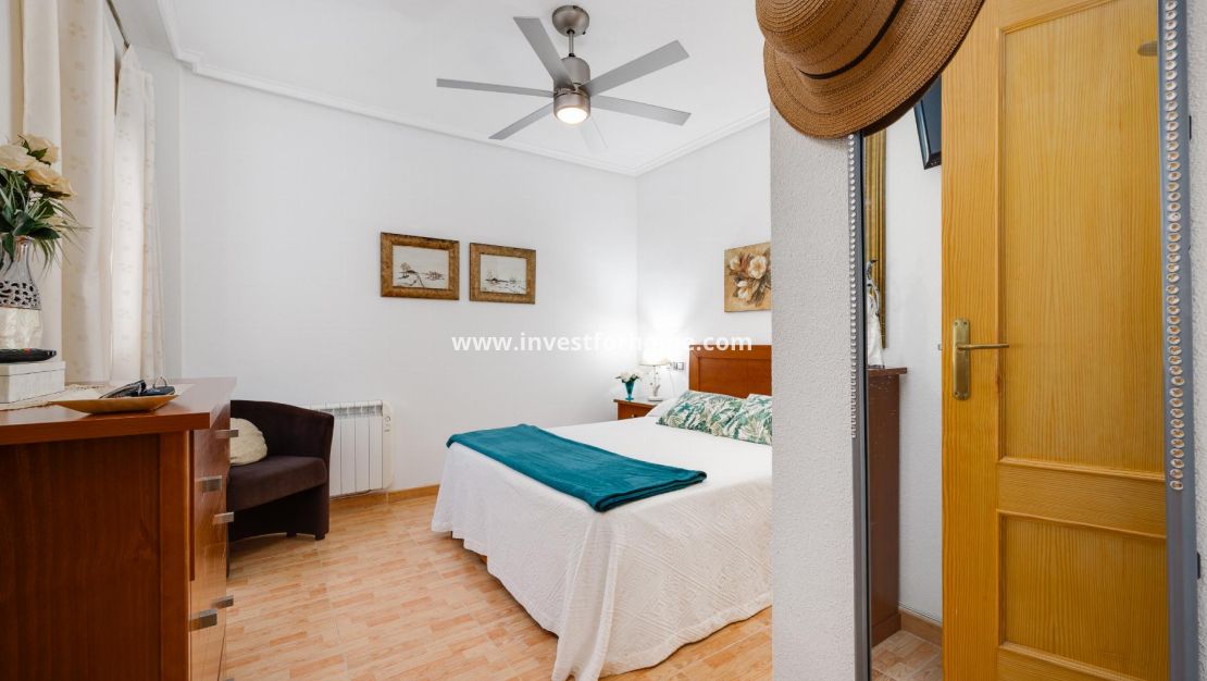 Reventa - Apartamento - Torrevieja - Playa del Acequión