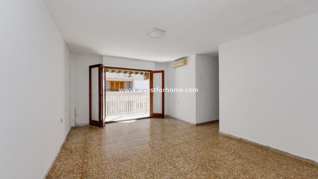 Reventa - Apartamento - Torrevieja - Playa del Acequión