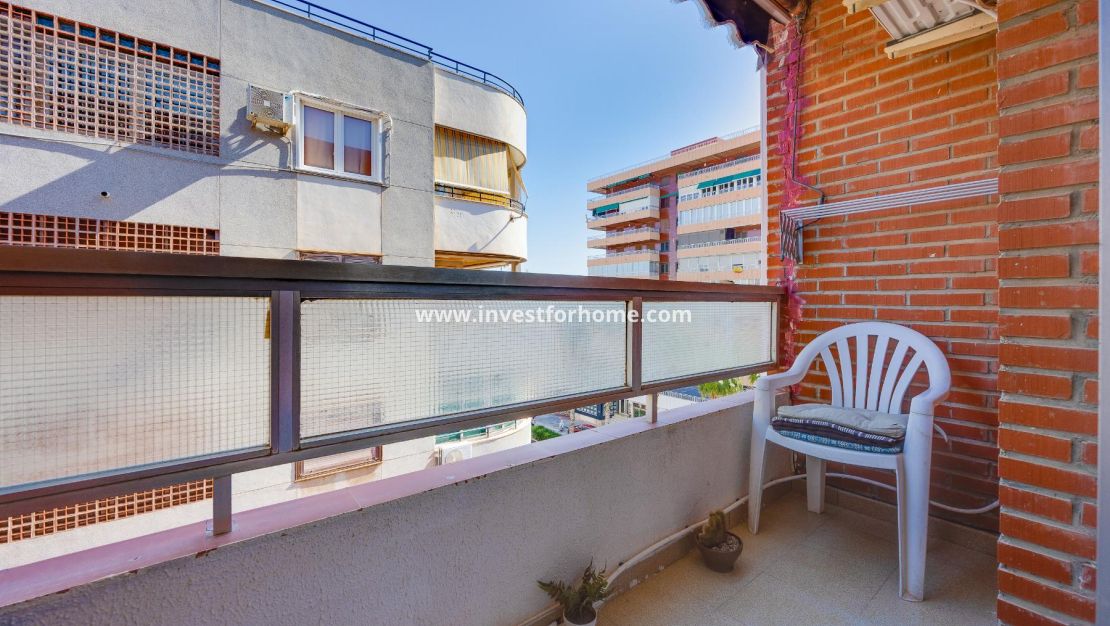 Reventa - Apartamento - Torrevieja - Playa del Acequión