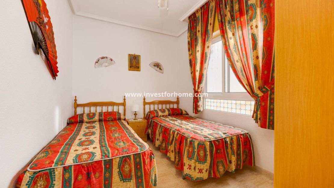 Reventa - Apartamento - Torrevieja - Playa del Acequión