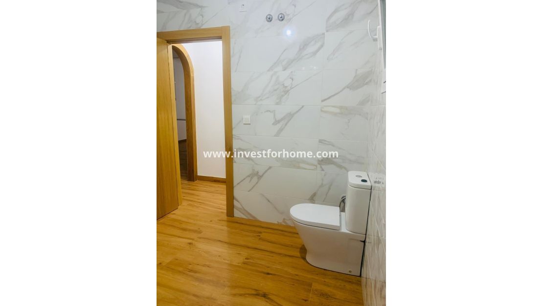 Reventa - Apartamento - Torrevieja - Playa del Cura