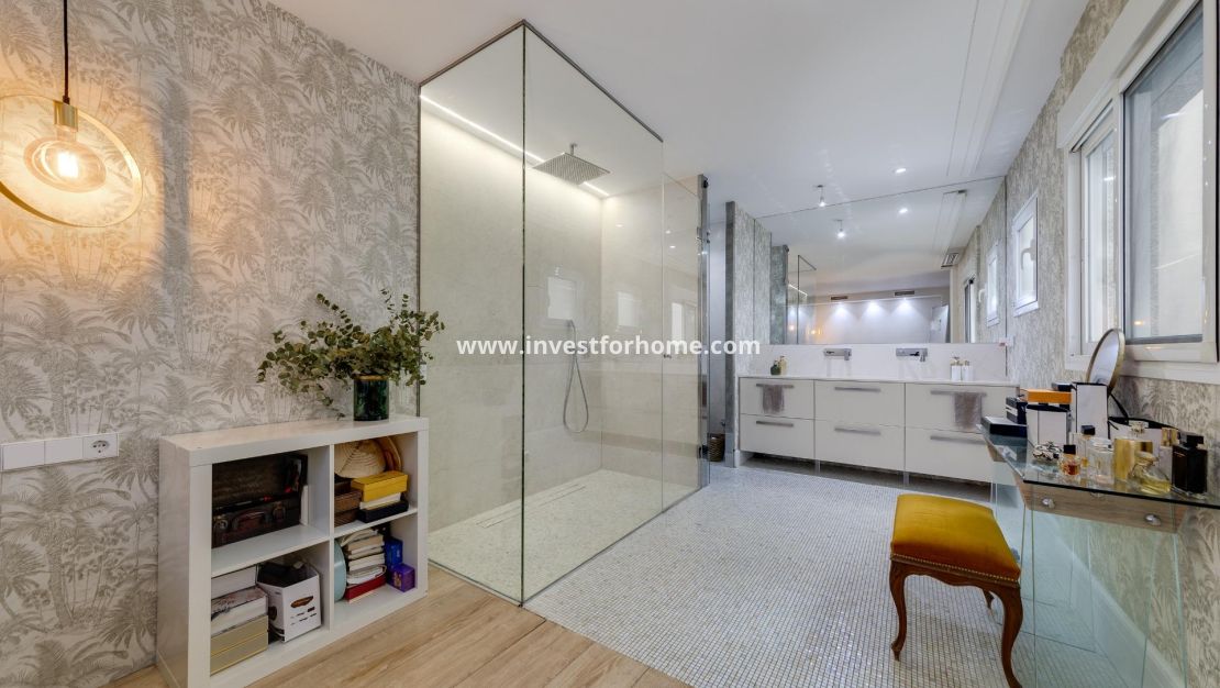 Reventa - Apartamento - Torrevieja - Playa del Cura